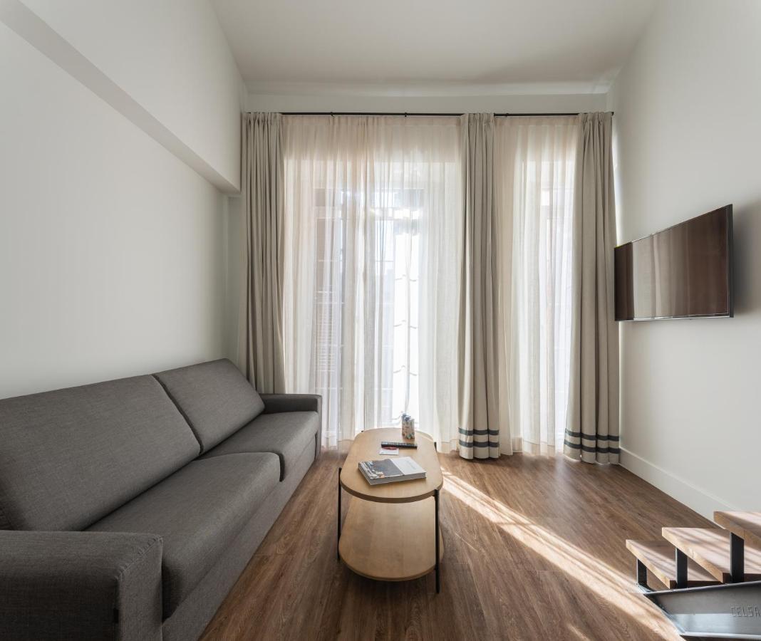 Superior Family Room