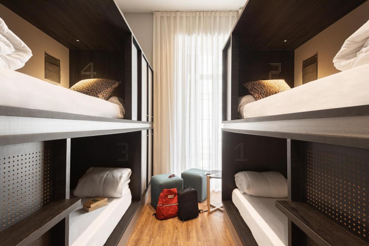 Quadruple Room Private Bathroom